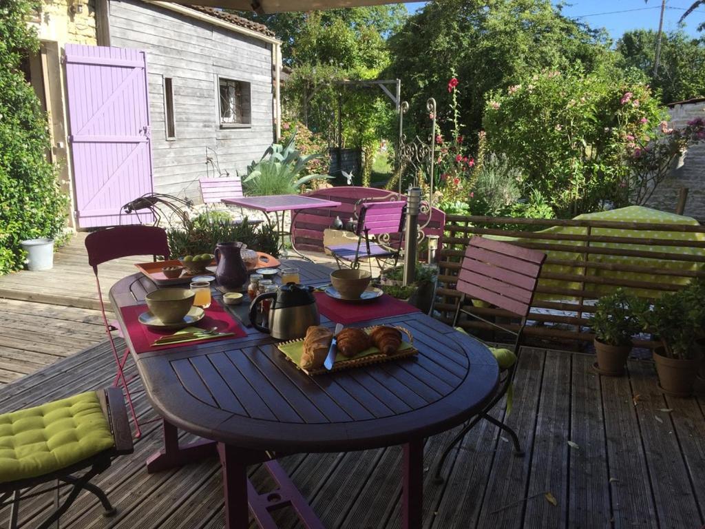 Accacia Home Ferrières Buitenkant foto
